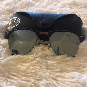 Ray-Ban Sunglasses - Black/Silver